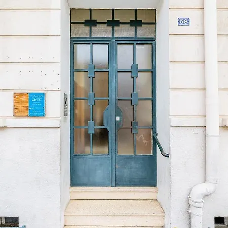 Apartmán T3 En Rez-de-chaussee, Avec Velos, Plages Mourillon *